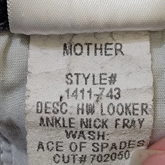 Mother High Waisted Looker Ankle Nick Fray Jeans - Picture 16 of 16